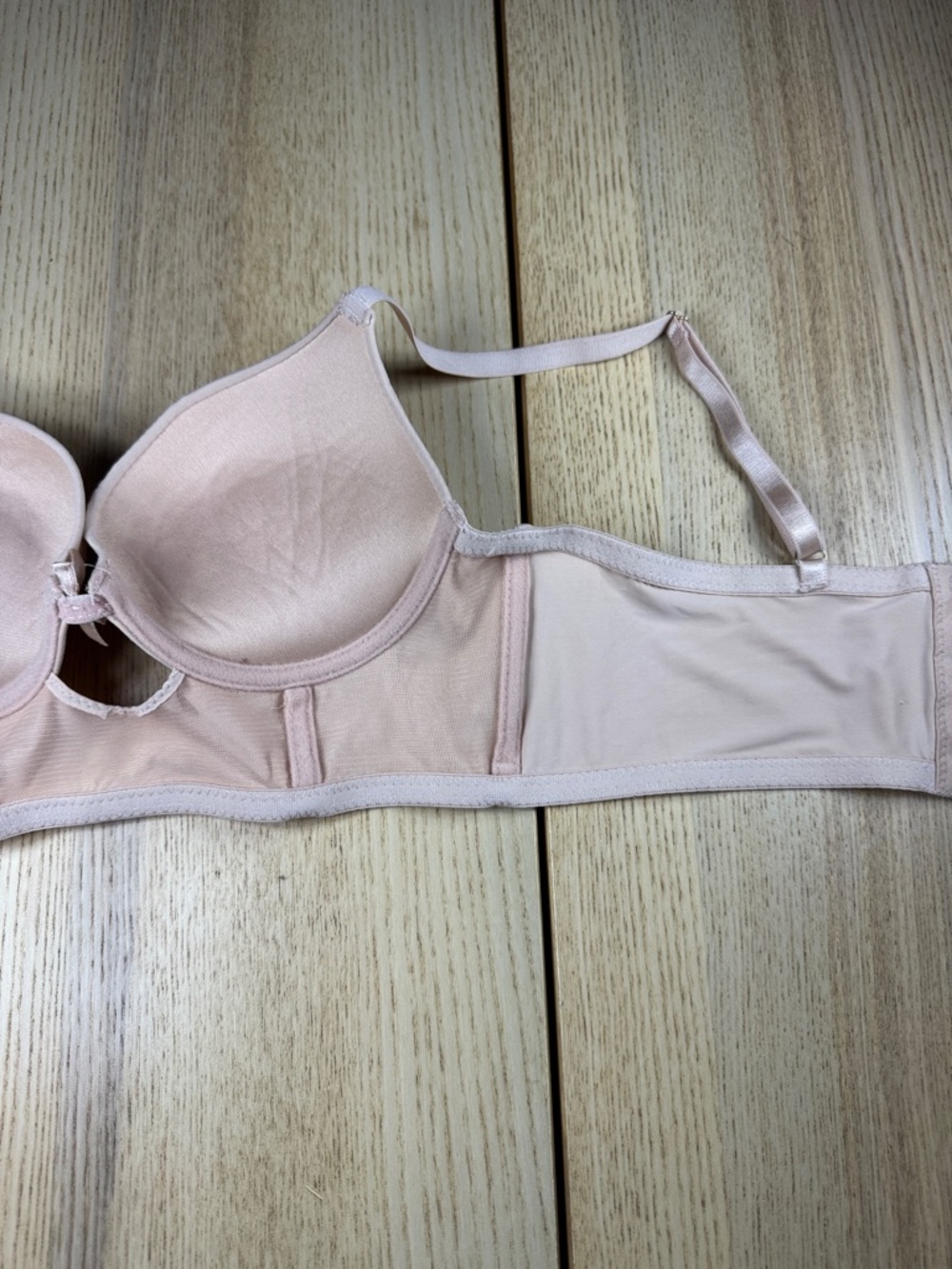 Daisy Fuentes Nude Push Up Underwire Bra 34B Wide Back Smoothing - Picture 4 of 6